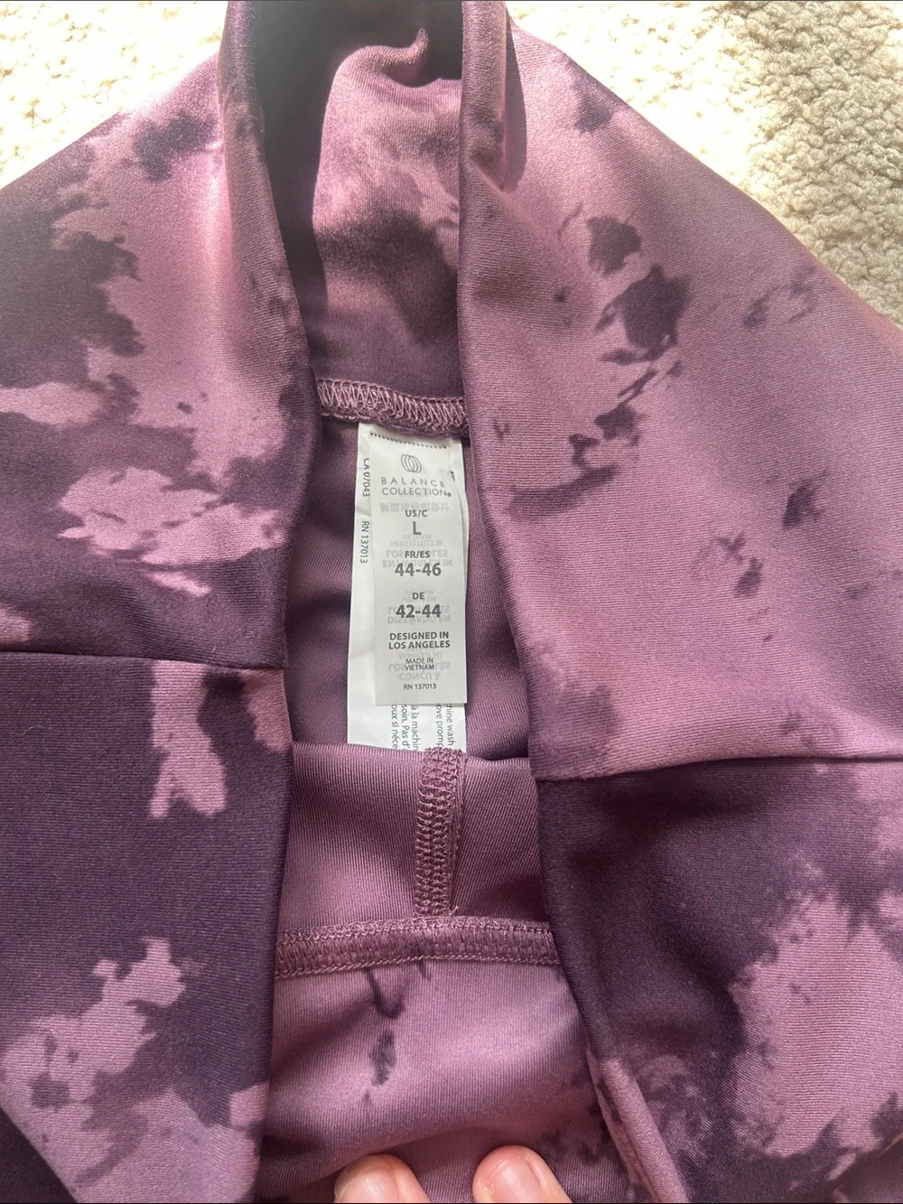 Womens Purple Marble Patterned Active Leggings